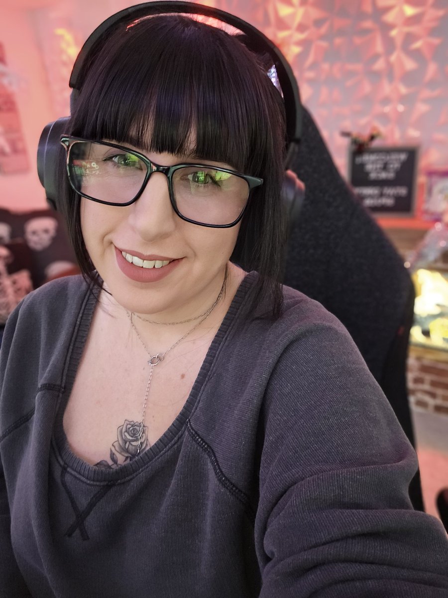 Totsy| CEOsofScreams tweet media
