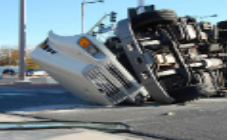 AccidentLocal's tweet image. 🚨 BREAKING NEWS
Three people, including a child, were killed Sunday on the NJ Turnpike in East Windsor when a tractor-trailer veered onto the shoulder and hit a parked SUV. 🚛💔
Ride or drive here? Stay alert &amp;amp; share the road.
🔗 localaccidentreports.com/east-windsor-t… 
#NJTurnpike #EastWindsor