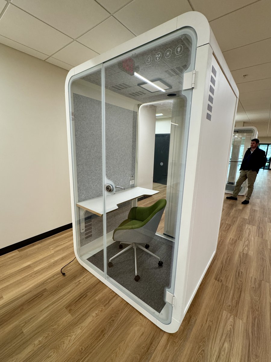 Big day at our Spring River Business Park yesterday as we celebrated the ribbon cutting at Vsimple's new headquarters! Both Hollenbach Oakley &amp; Horizon Commercial Realty are honored to have been included in helping create Vsimple's next chapter!