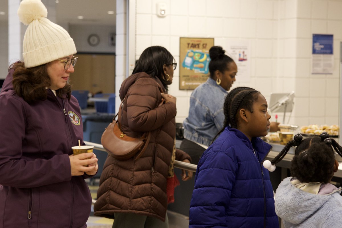 Bridgeportps's tweet photo. Thank you, Harding High School! We appreciate the meaningful conversation during Breakfast with Interim Superintendent Dr. Royce Avery. Your voices help move our work forward at Bridgeport Public Schools.

Next up — Sat, Dec 13 | 10:30–11:30 AM
📍 Bassick High School https://t.co/i0BEG8VrGD