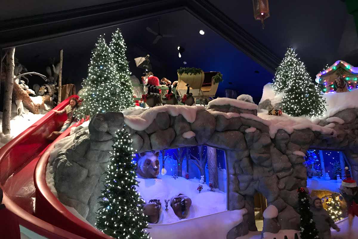 NowakTours's tweet photo. Day 9!

Step into Christmas every day at Castle Noel, America’s largest indoor Christmas attraction! See movie props, vintage window displays, and a magical Santa slide. 

https://t.co/MtcZfilY7q

#CastleNoel #ChristmasInOhio #12DaysOfTravel https://t.co/DMCrUnkoI8