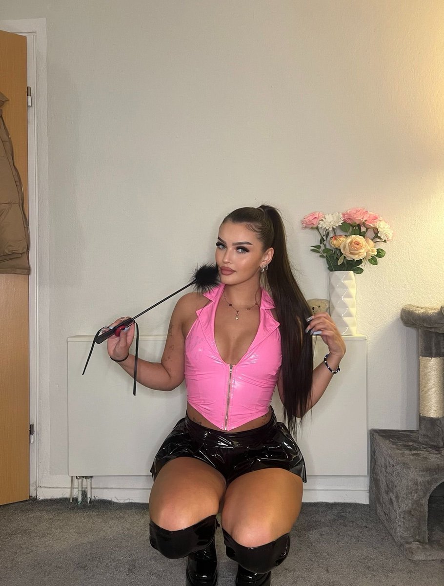 Beschreib mich in 3 Worten… 👇🏻🔥
Mein Telegramm 💬

t.me/gottin_paula