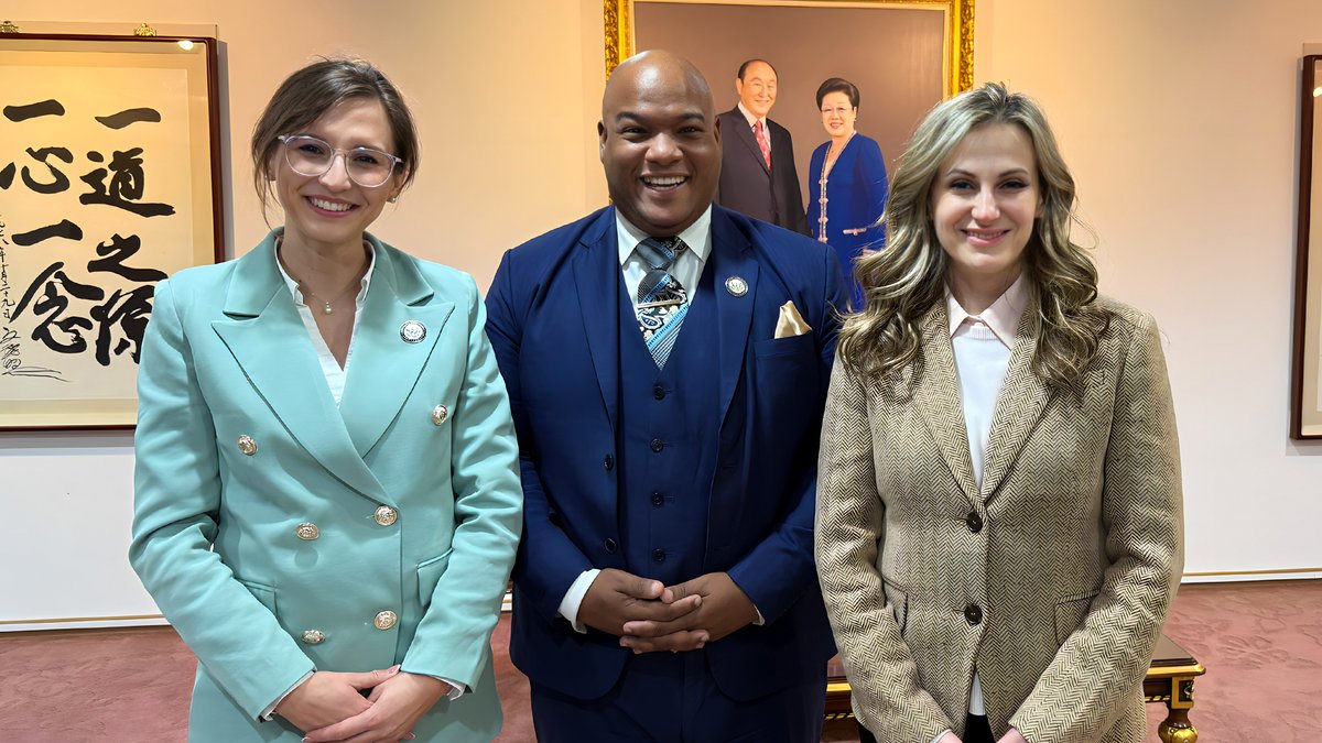 I was proud to be part of the U.S. fact-finding delegation to South Korea. Thank you so much, <a href="/pastormarkburns/">Pastor Mark Burns</a>, for inviting ALLATRA to join this spiritual diplomacy mission! 
#spiritualdiplomats #allatra