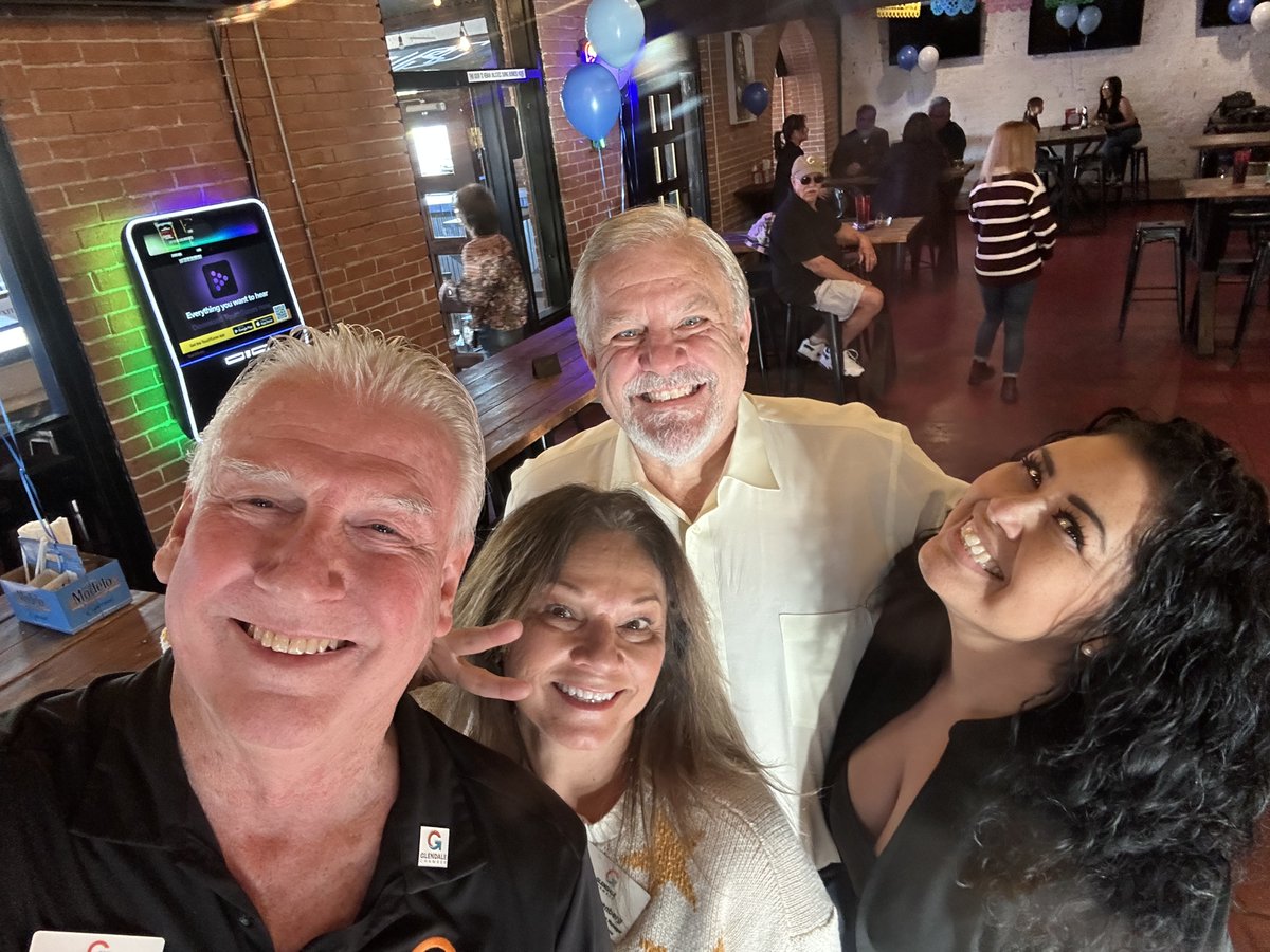 Congratulations to La Perla Sports Club on their ribbon cutting celebration! 🎉✂️

Downtown Glendale just got even better - sports bar by day, dance club by night!

📍 5723 W. Glendale Avenue

La Perla is back! 🥂