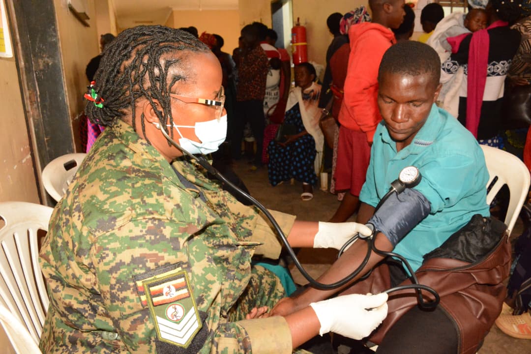 Tarehe Sita: UPDF Doctors Treat Thousands in Kigezi
kampalapost.com/content/tarehe…