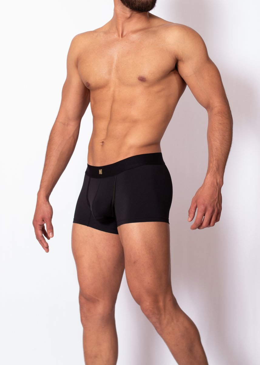 NUEVO!
Boxer MINOS (microfibra)
.
Uds me habían pedido Boxers y aquí les traigo los mejores!, están hechos de un material super suave y nuestro logo dorado minimalista que lo hace super exclusivo.
.
Tienda Colombia ⬇️
estevezcolombia.com/plus-boxer-min…
🔥🇨🇴