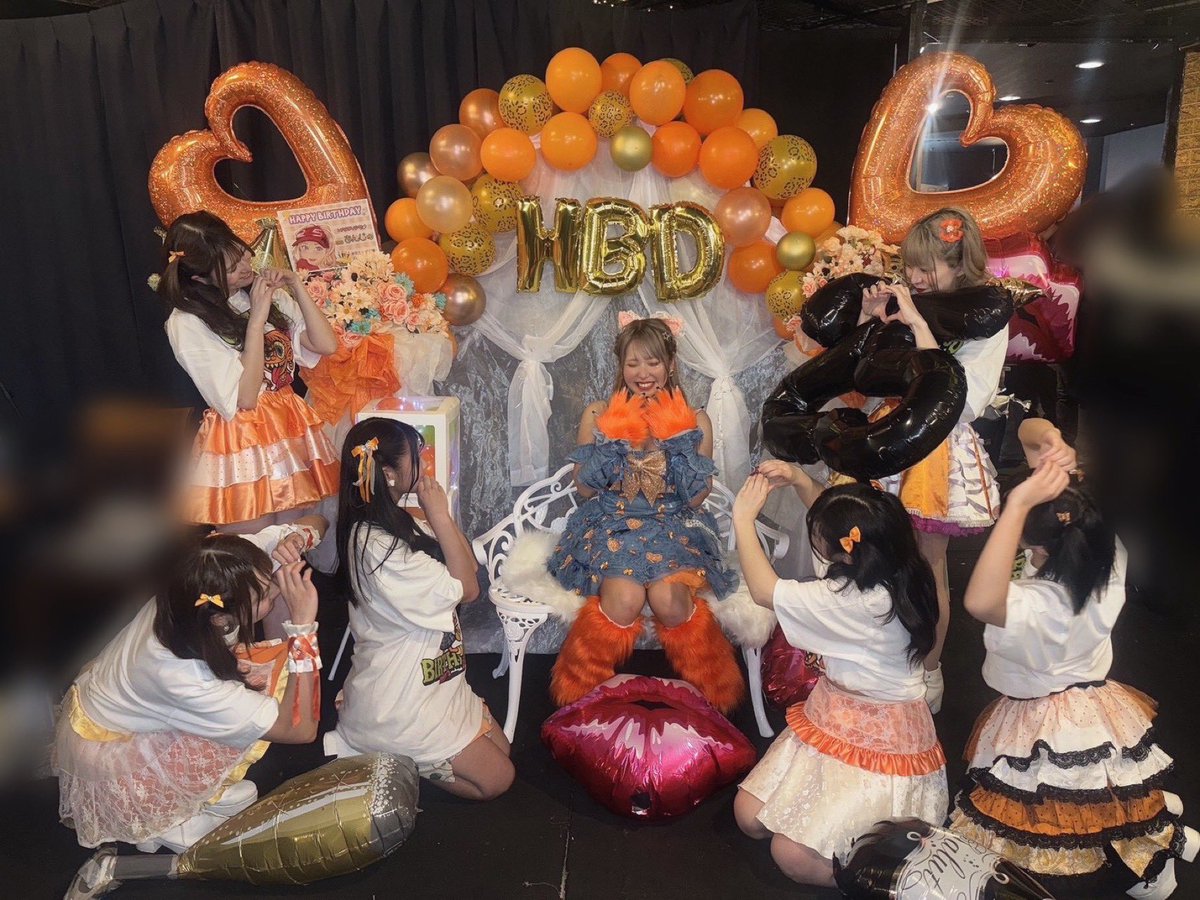 あちゃちゅむ　号泣少女プレート2点 👑🎂世界1HAPPYな25歳🎂👑