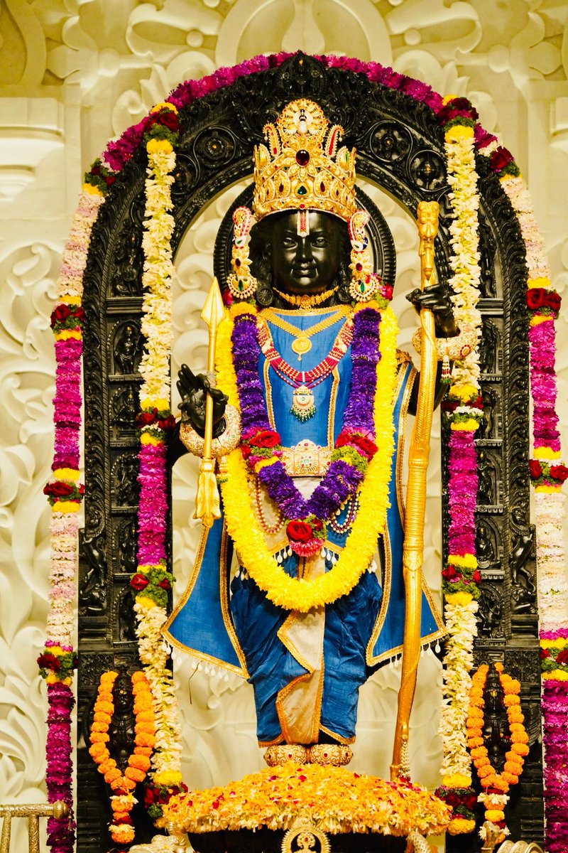 bjpdrmahendra's tweet image. श्री अयोध्या धाम में प्रभु श्री रामलला जी के दिव्य दर्शन।

प्रभु श्री राम जी की कृपा हम सभी भक्तों पर सदैव बनी रहे।

जय जय श्री राम 🚩🚩