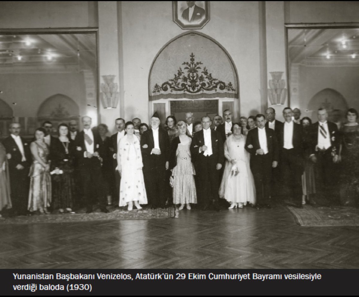 Denize dökme masal'mış,
Bu safta kaç Türk varmış ?