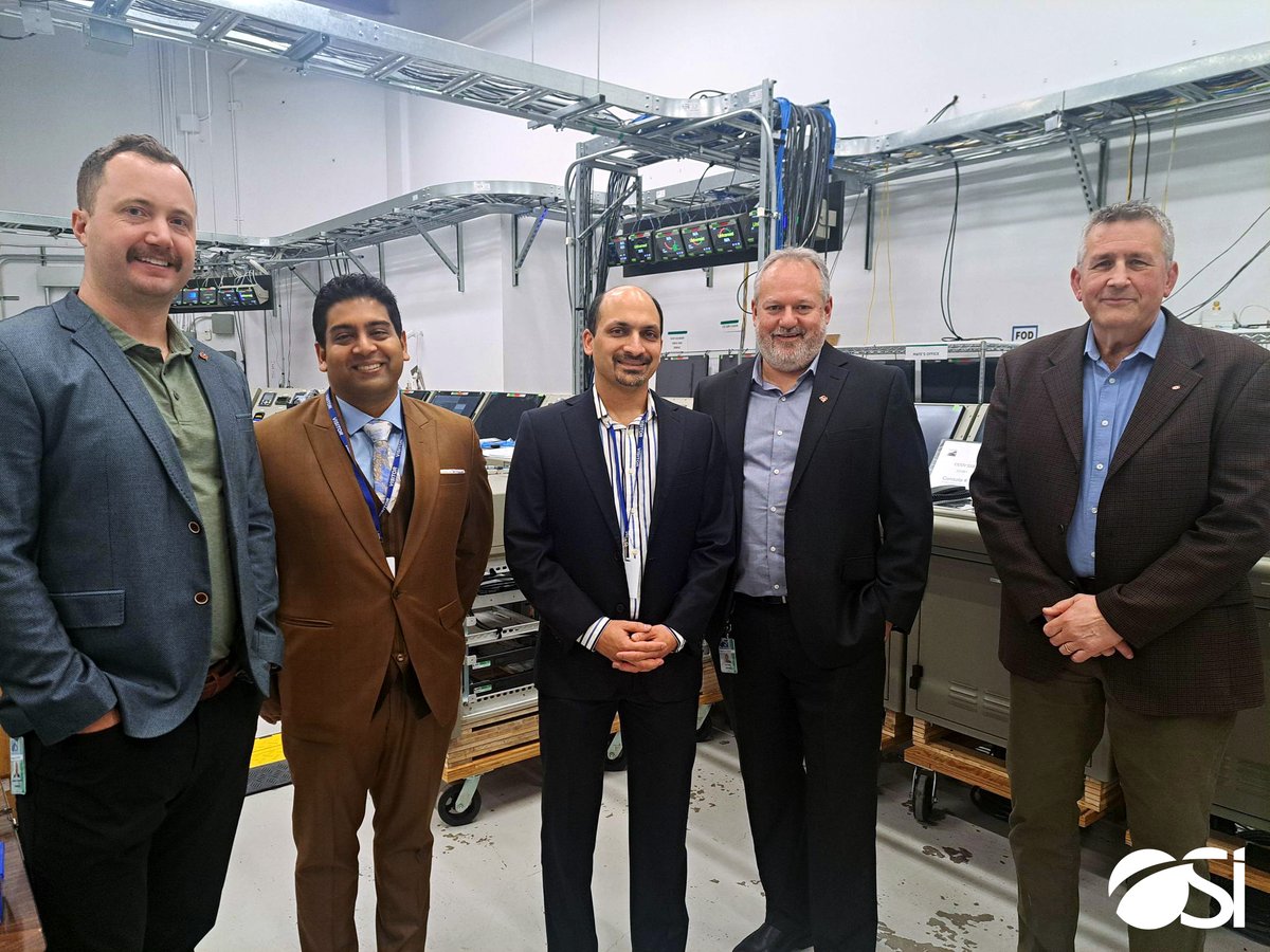 OSI was honored to welcome Mr. Ravi S. K. Singh , Director General of Defence Industrial Strategy, and Mr. Swithin D'Souza, Advisor to the Defence Industrial Strategy Team, for a briefing and a tour of our Burnaby production facilities. 

#WECDIS #CanadianDefence