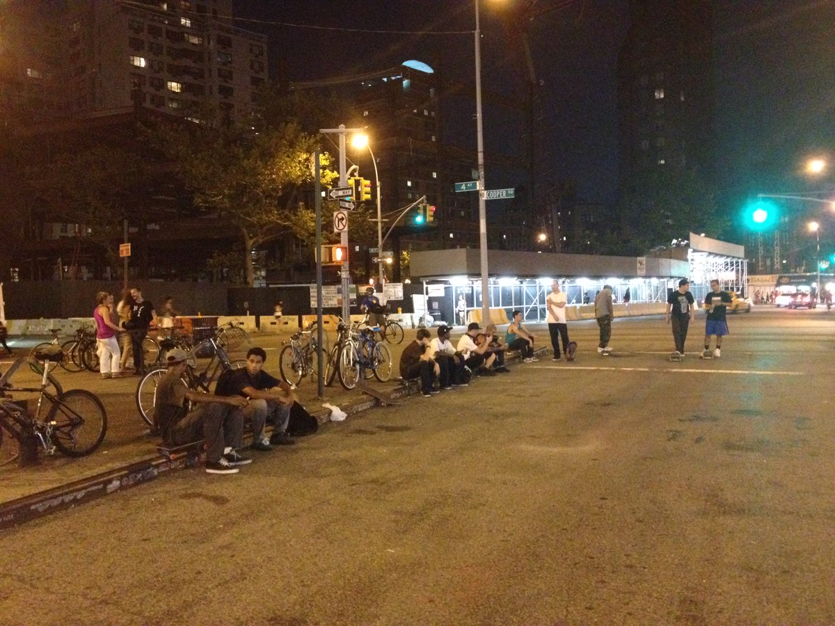 Quartersnacks tweet media