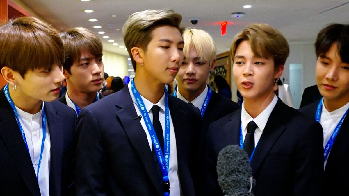 “방탄소년단, '착한 기부대상'에서 대통령 표창
👉 news.sbs.co.kr/news/article.d…

#방탄소년단 #대통령 #한국 #응원 #소속사 #사랑 #SBSStar #KEntertainmentNews
팔로우하고 더 많은 소식을 받아보세요!”