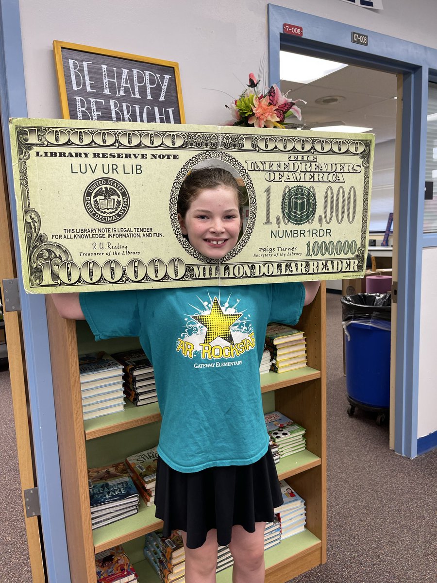 Samantha is a “2” millionaire 💰