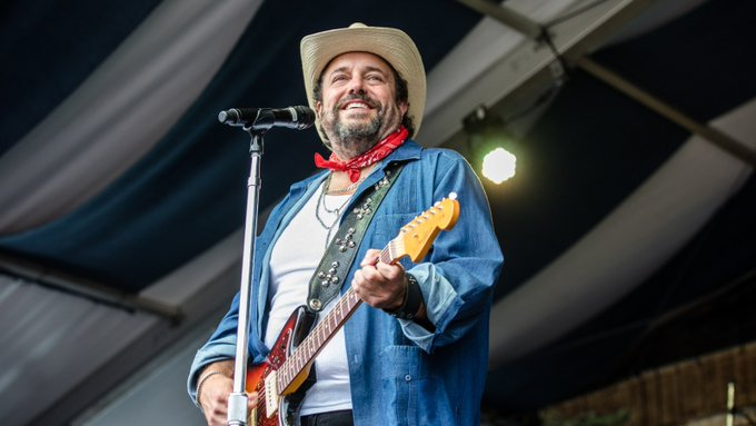 Rolling Stone tweet media