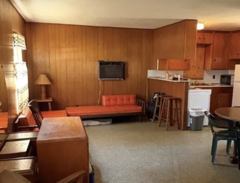 oldhouseunder50's tweet image. $49,500
c.1957 #Texas #TinyHouse For Sale. Cute lake getaway. oldhousesunder50k.com/c-1957-texas-t…