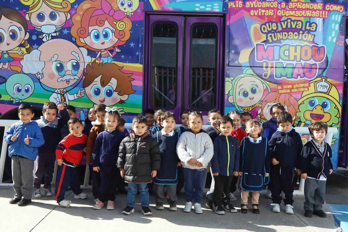 difhgo's tweet image. El Museo Itinerante Michou y Mau del #DIFH llegó al #CAI Burócratas, en coordinación con el #HNDIFH, para ofrecer a niñas y niños información que fortalece su seguridad en el hogar y previene accidentes como quemaduras, electrocución e intoxicación. 🏠🔥