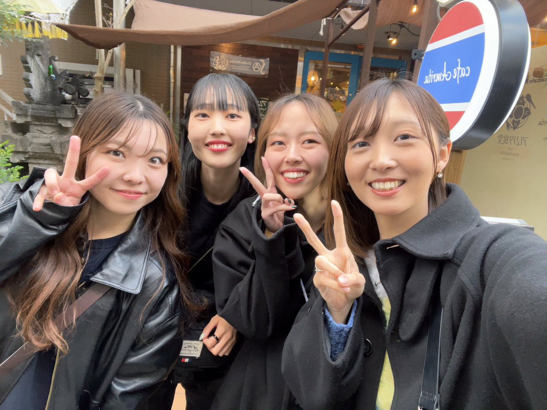 石川歩美 tweet media