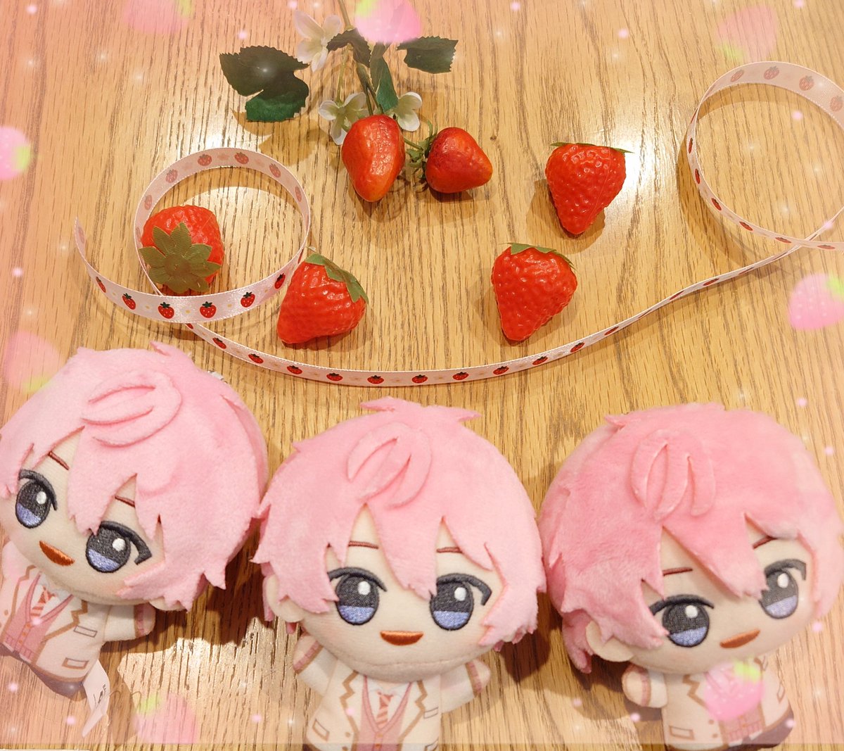 #さとみくん
おはようございます♡完全復活との事で嬉しいです🩷
レコーディングも気になりますね🤭
寒い日が増えてきてるこの頃、病み上がりなので暖かくして無理なく過ごして下さい😊

今日も素敵な1日になりますよーに✨️