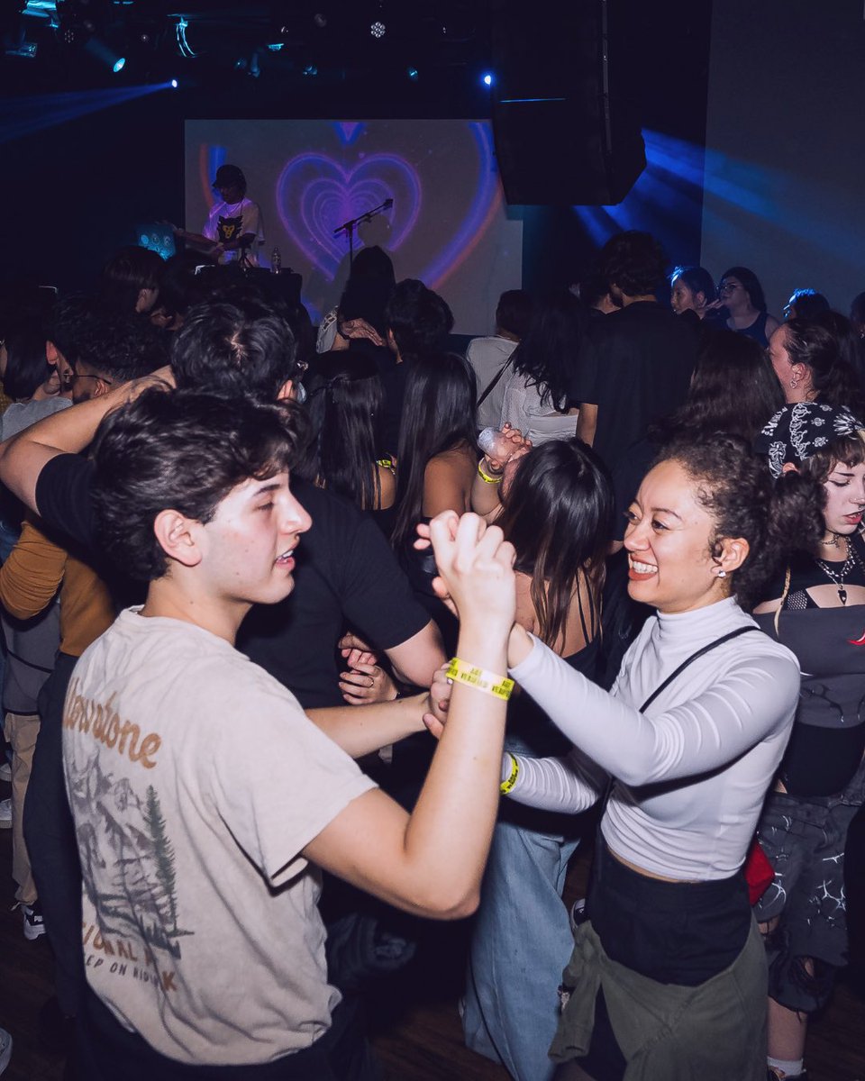 PauzPresents's tweet photo. D.C. — Club K-Pop is BACK this Friday @unionstage (≧◡≦) 🎀🪩✨Get ready to hit the dance floor listening to all the best K-Pop and K-EDM hits from artists like BLACKPINK, BTS, StrayKids, and so much more!! 💞🫰Tickets are on sale now — link in our bio! https://t.co/9eMfjQurUD
