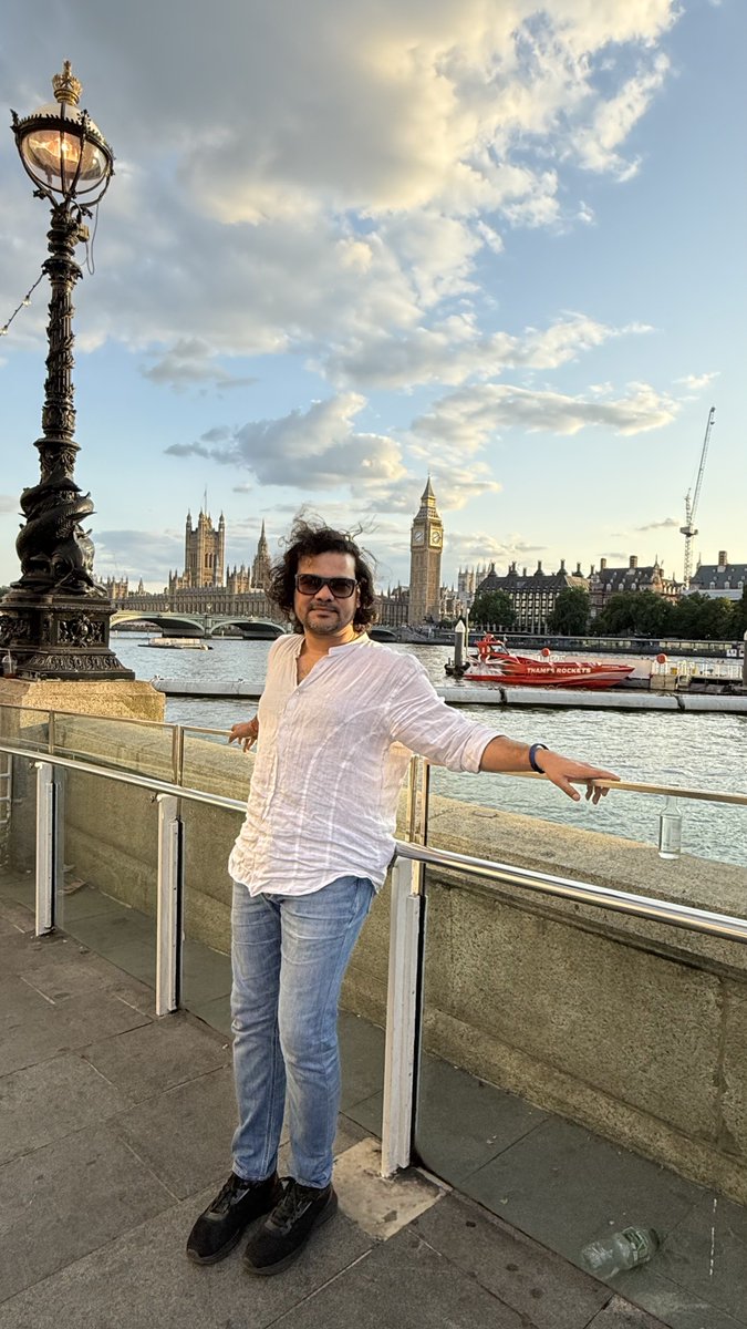 suyashpachauri's tweet photo. London's Historical Heartbeat
Standing right on the #Thames riverbank, soaking in centuries of history!!!
From the Gothic grandeur of #WestminsterAbbey to the iconic sight of the #GreatClock's bell, #BigBen, this view is simply magnificent. Every stone here tells a story of the past meeting the vibrant present.
#London truly is a city where every moment is a snapshot in time.
What’s your favorite #London landmark?
#SuyashPachauri #SuyashPachauriUKTrip #London #VisitLondon #BigBen #WestminsterAbbey #Thames #UKTravel #TravelGram #ThisIsLondon #LondonCity #TravelGoals