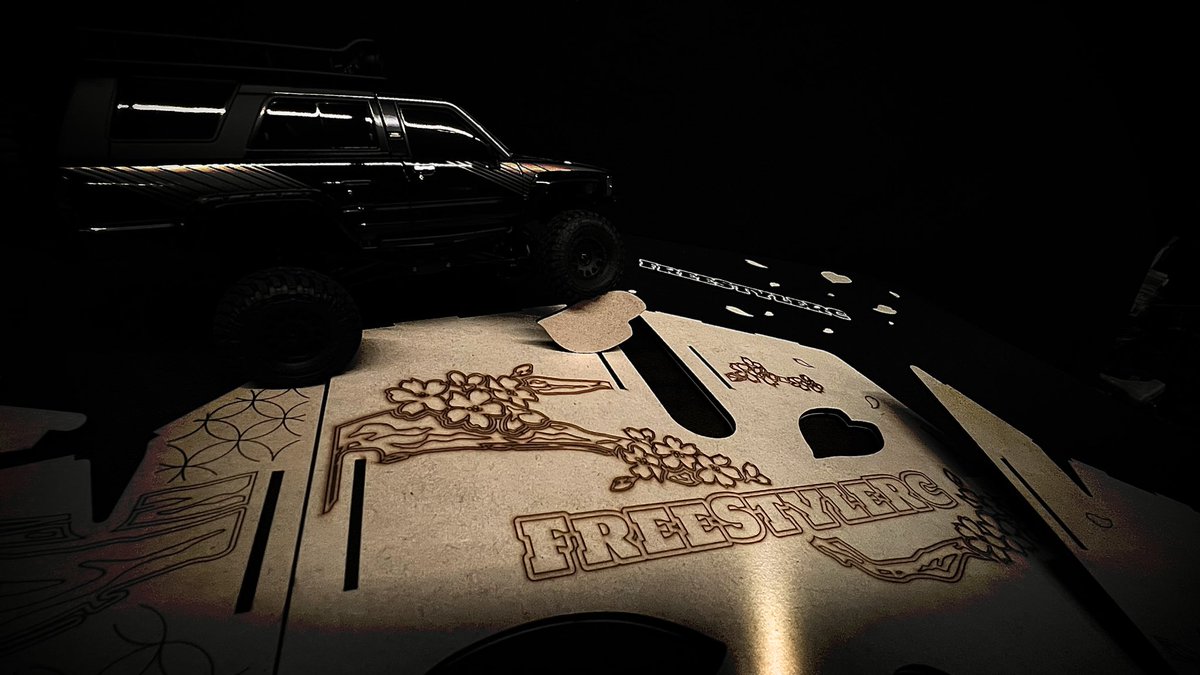 FreeStyle_RC's tweet image. 第二回くずはモールGPまであと10日！！

小さな見た目なのに驚くほどの走破性とリアリティが詰まったミニクローラーの魅力を是非皆様に体験してみていただきたいっす٩( ᐛ )و