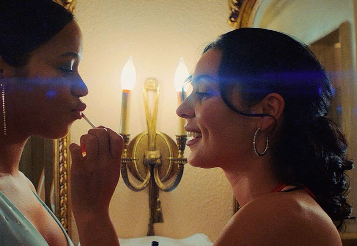 trin (@maxxxxxlne) on Twitter photo 