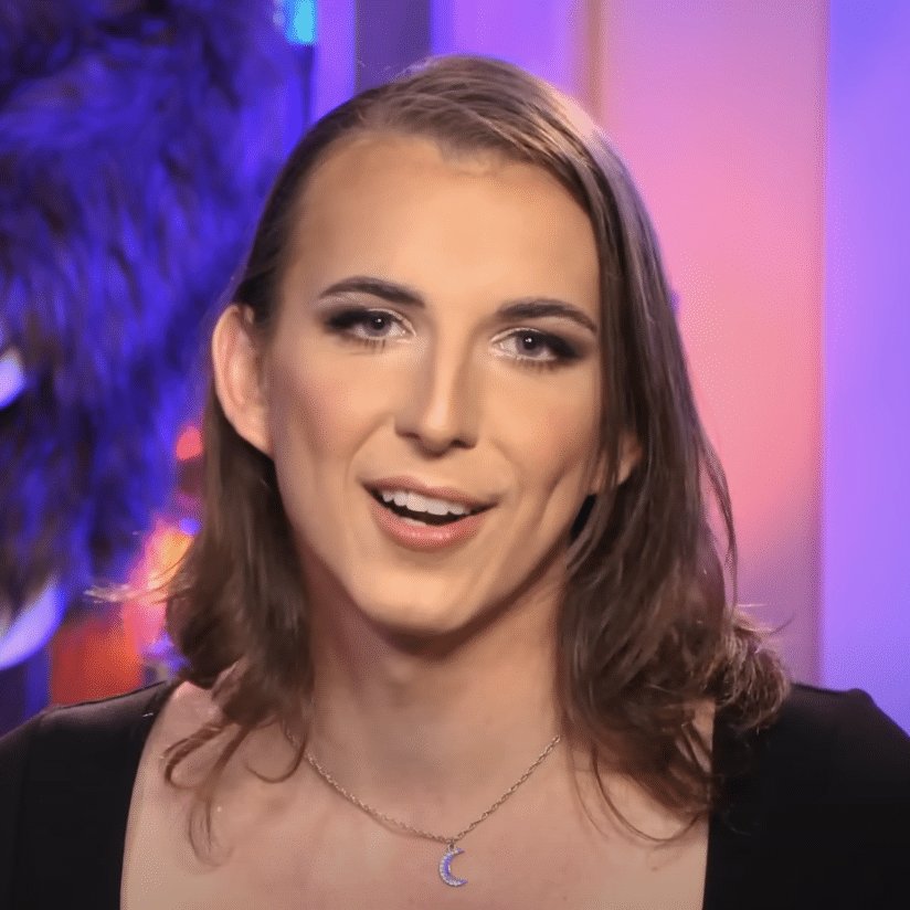 &gt; Goons to loli
&gt; Starts crossdressing

I'm noticing a pattern here