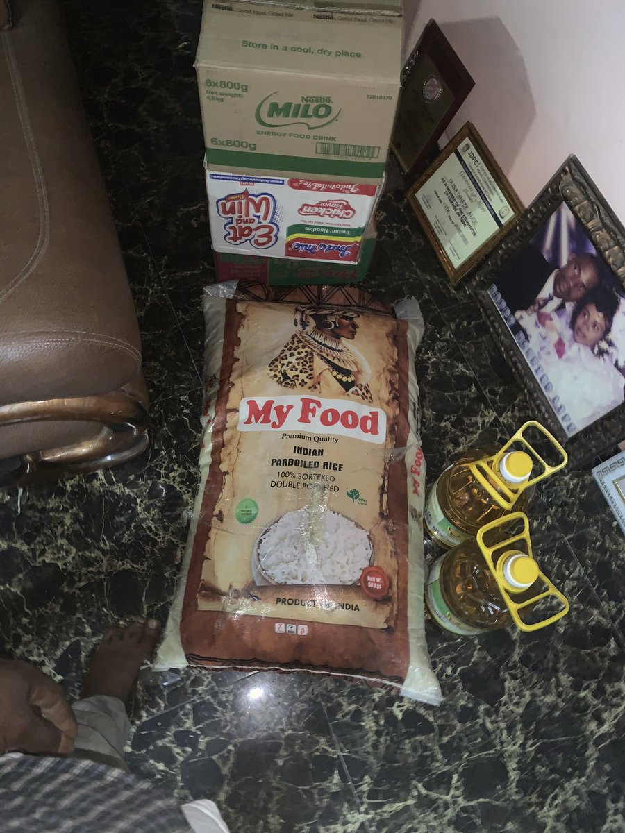 justbeurselfboi's tweet image. I will celebrate my small win

I got my first bag of rice for my parents to celebrate the Christmas 🎄. I know this may not much but proud of myself and my growth, it will only get better.