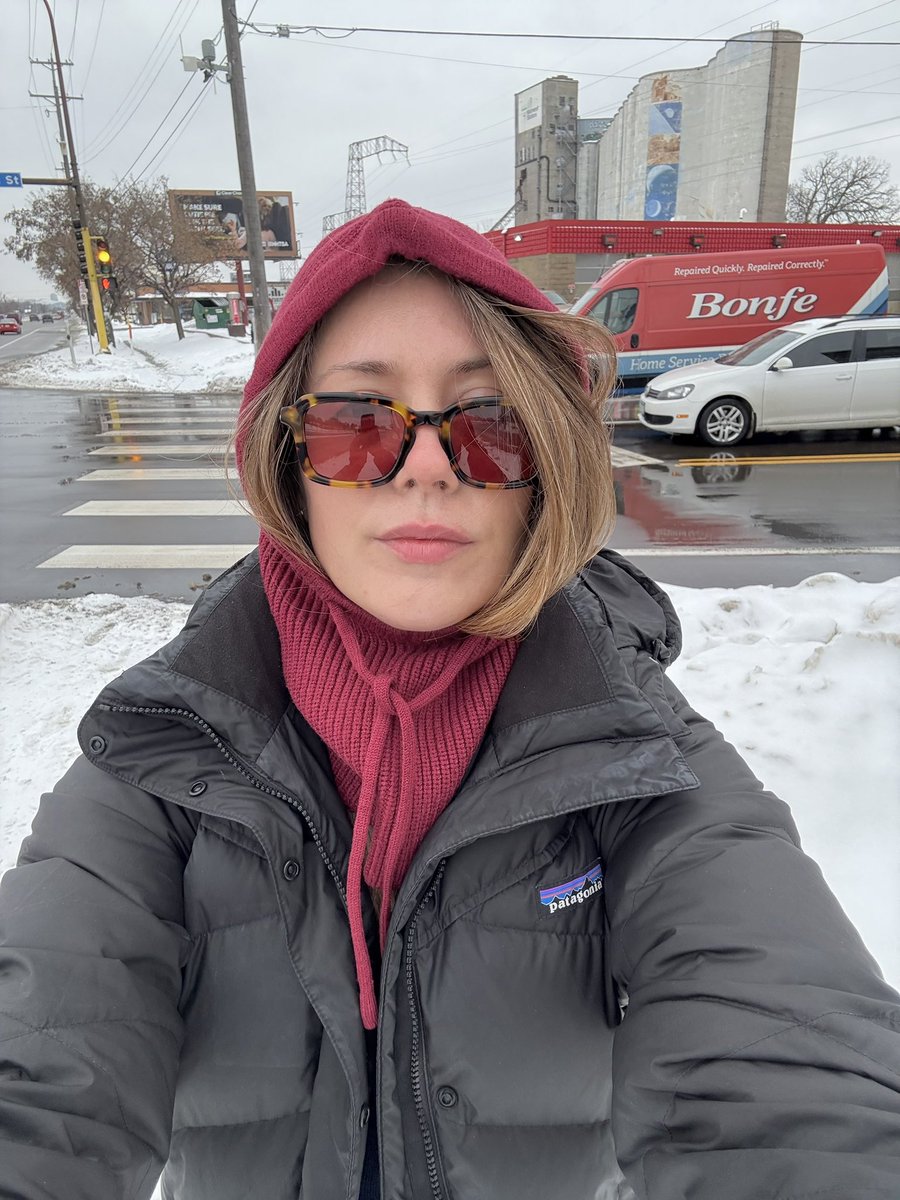 Pearl Rose tweet media