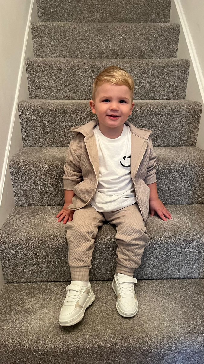 Tom young tweet media