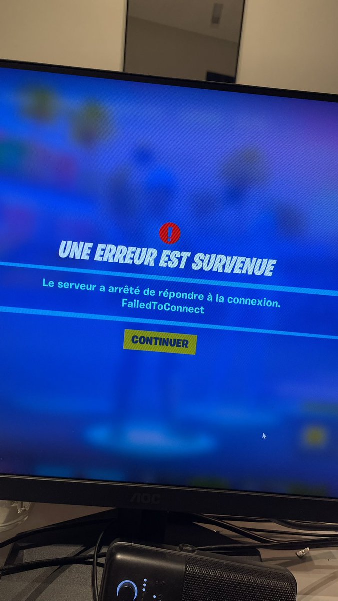 SimbaaaWa's tweet photo. @FortniteStatus Look at your shit servers , my connexion is stable and I have this only when I want to play a cup https://t.co/w276XRhsc4
