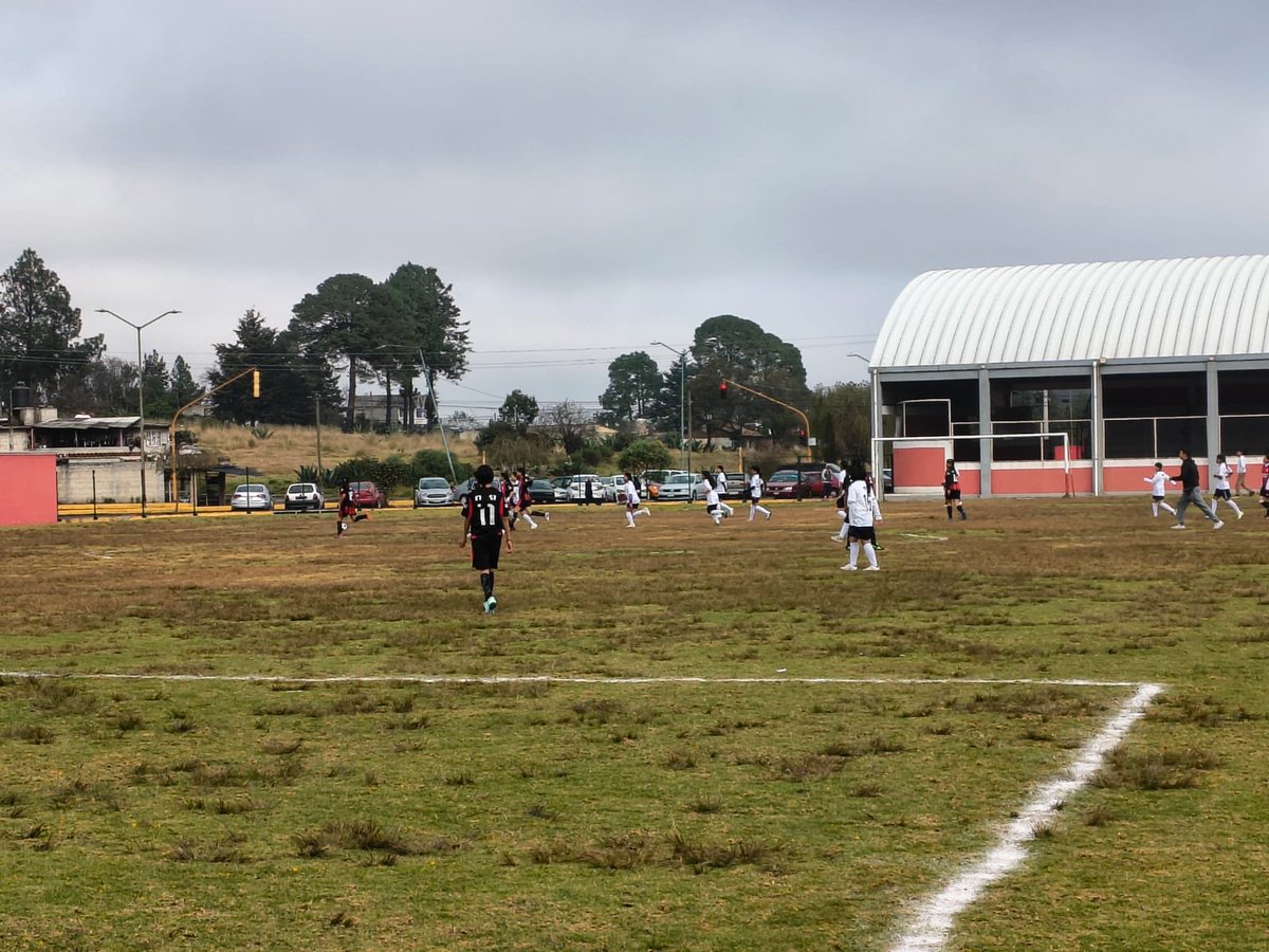 SUPPEDROGMEZ1's tweet photo. Mucho éxito a todos los alumnos y alumnas de la zona V030 de TV, que participan en los juegos Estatales y Paraestatales. https://t.co/5yE15Ri5BI