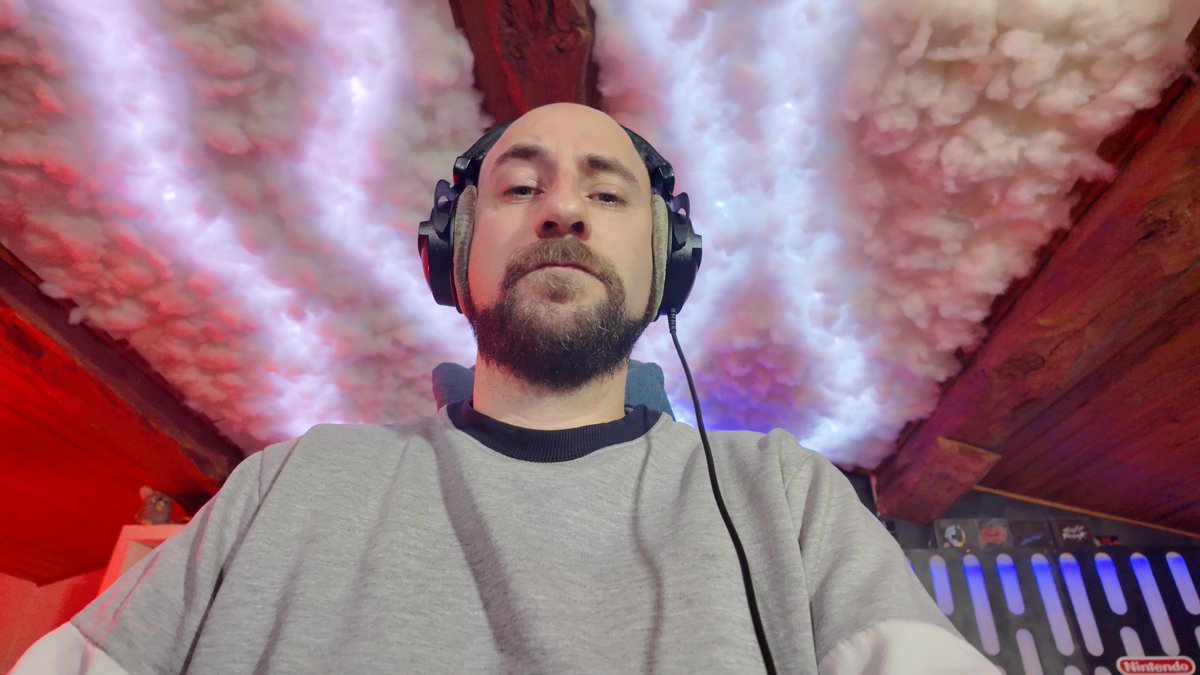 🤖 Survie en terrain « occupé »… si tu vois ce que je veux dire ! 🤖 
 twitch.tv/imnighttv
#twitch #arcariders #imnighttv