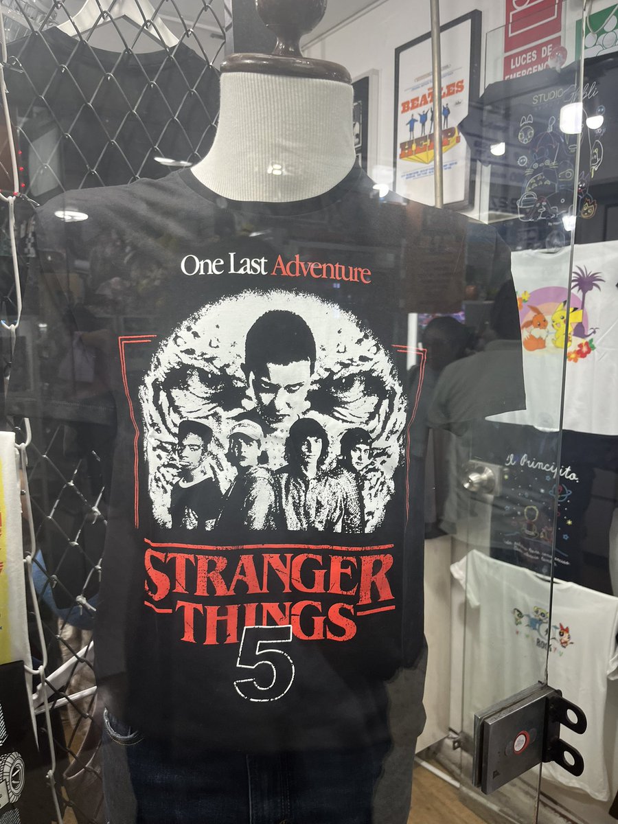 sunlaxis's tweet image. went out w my friends!