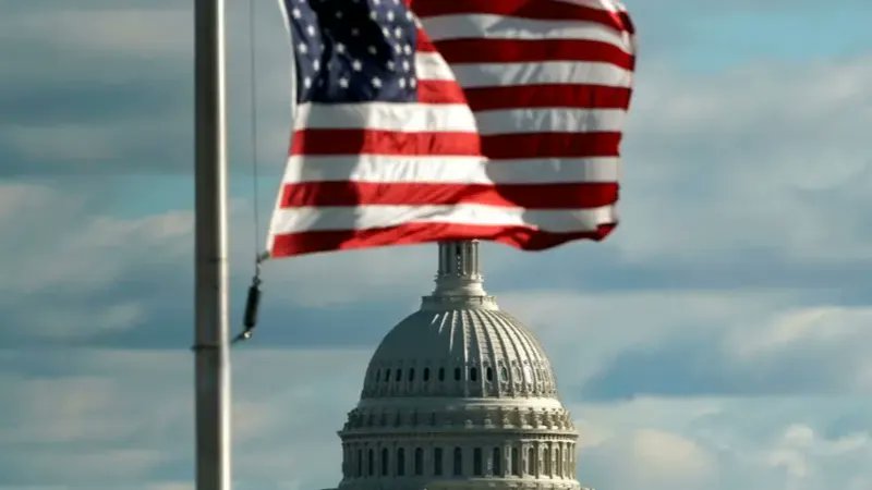 عاجل | الولايات المتحدة تدعو إلى وقف فوري للاشتباكات بين كمبوديا و #تايلاند 