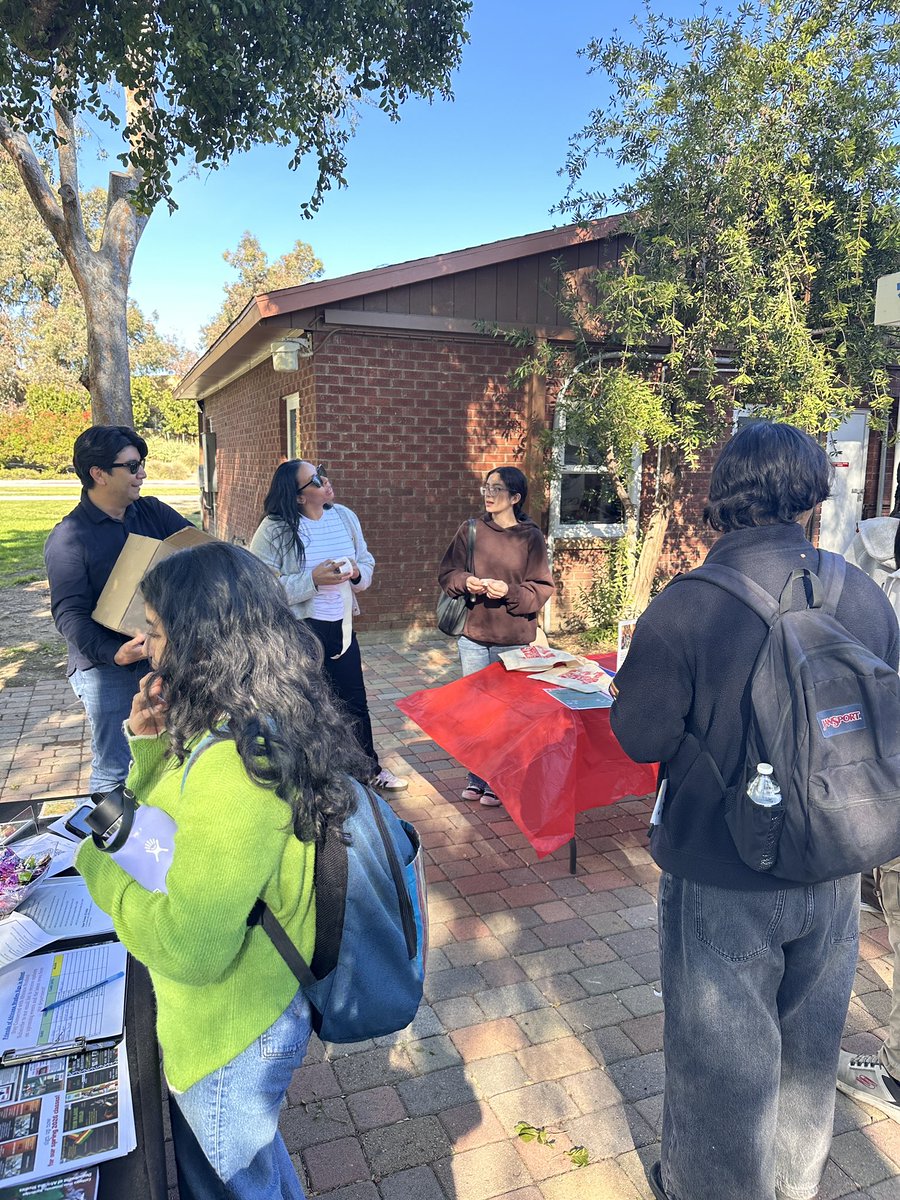 csun_afrs's tweet photo. Good morning AFRS family,

Thank you to everyone who were able to make it to the Ethnic Studies Pop-up Fair, we greatly appreciate it! 

The fair went amazingly and we hope everyone had an equally amazing time learning about the different options for Ethnic Studies major/minor. https://t.co/p5zvWlzJLS