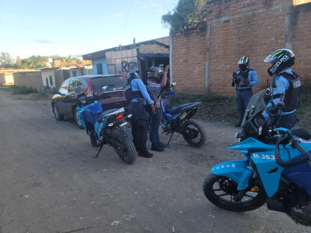 Policía Nacional de Honduras tweet media
