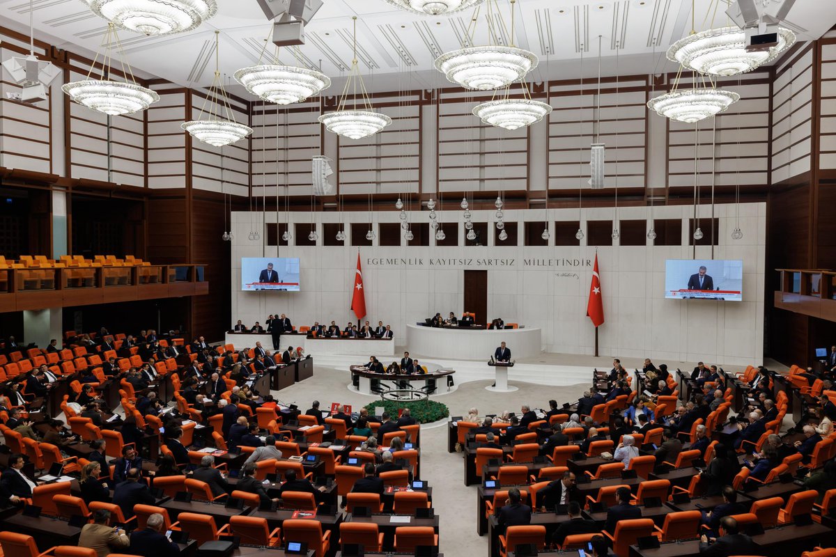 Dışişleri Bakanlığımızın 2026 yılı bütçesi TBMM Genel Kurulu’nda kabul edildi.

2026’da da milli çıkarlarımızın korunması ve haklı davalarımızın küresel ölçekte savunulması için yoğun çalışmalarımızı kararlılıkla sürdüreceğiz.

Barış ve istikrarı önceleyen girişimlere öncülük