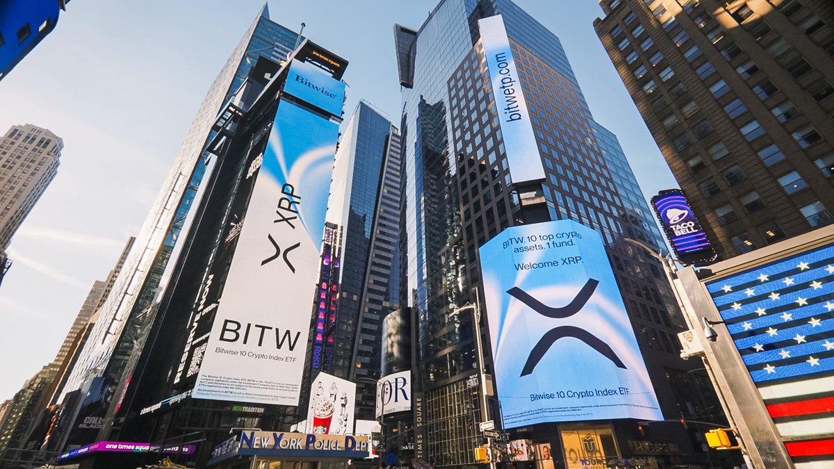 TheCryptoSquire's tweet image. 🚨 XRP GOES WALL STREET 🚨

@BitwiseInvest putting $XRP on full display in Times Square isn’t random. It’s the moment big money finally admits what’s coming. When ETFs speak, the market listens. 

And #XRP has always been the missing piece.

The truth is already priced in.