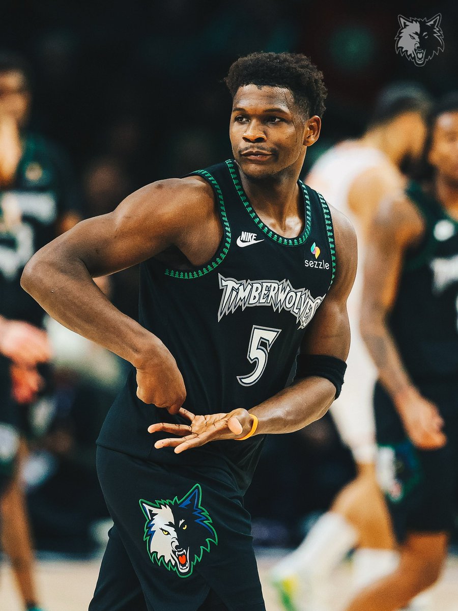 5th 40-point game this season.
tied for most such games in the NBA.