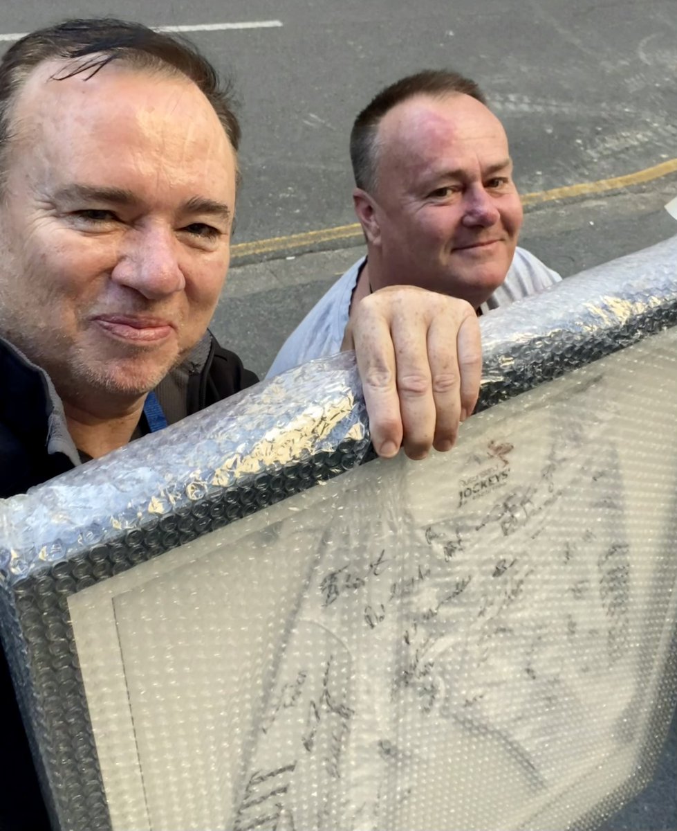 STEVE HEWLETT 🏇🎣 🛥👩‍🦳📻🏃‍♂️ tweet media