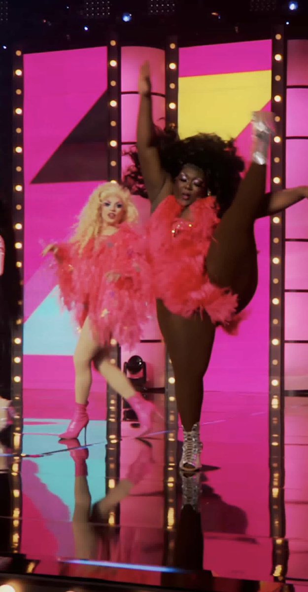 PLEASERS!!!!! Stand tf up!!!!!💥🤯