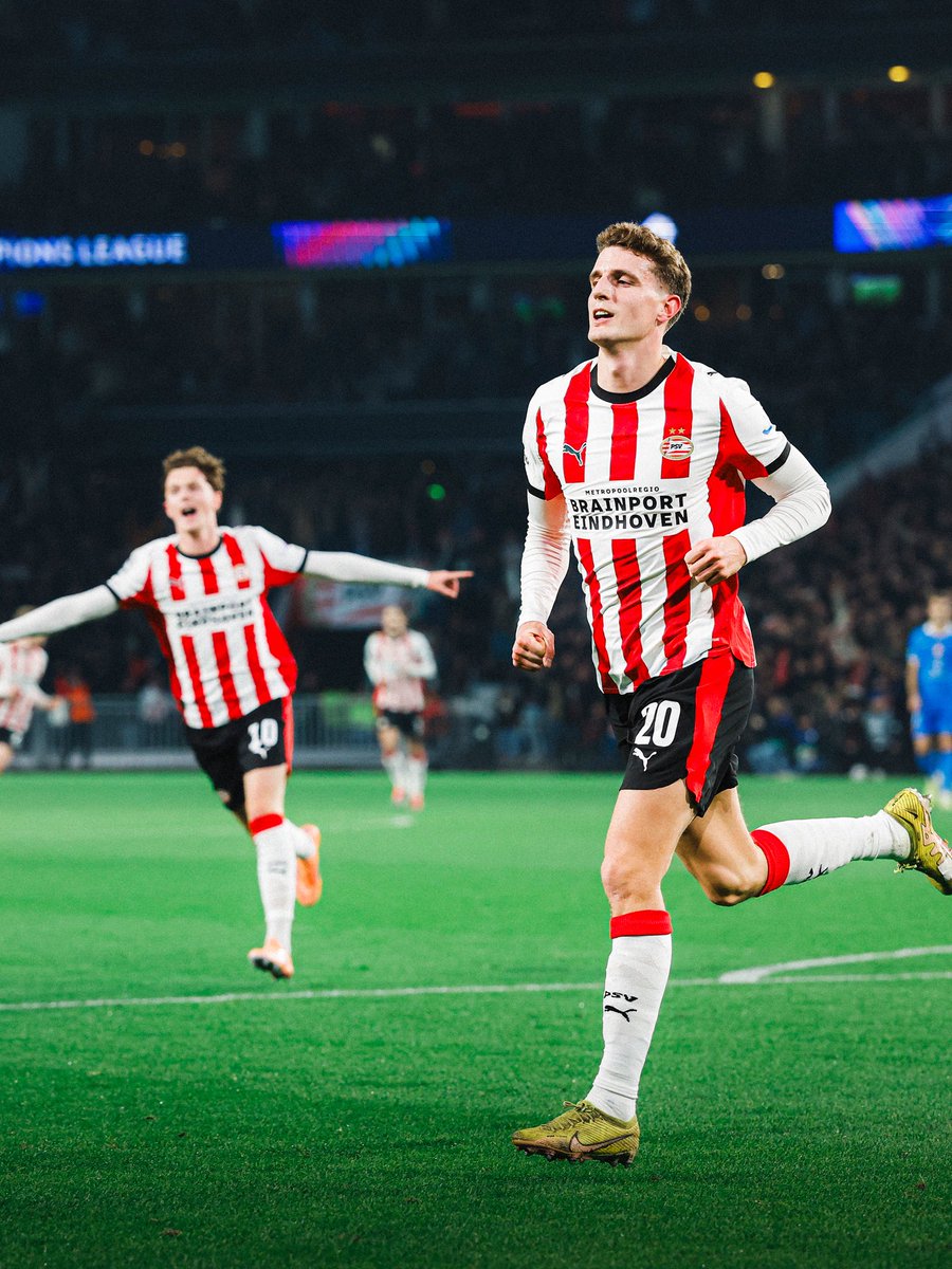 PSV tweet media