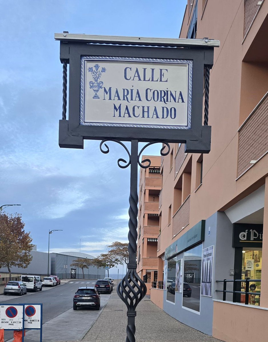 VenteVenezuela's tweet image. ¡Un gesto que abraza a Venezuela! 🇻🇪

Antequera ha dedicado una calle a María Corina Machado, un reconocimiento que honra la resistencia de todo un país que sigue luchando por su libertad.

Gracias, Antequera, por recordarnos que Venezuela no está sola en su camino hacia la…