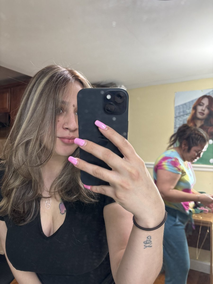 inFamousDrea_'s tweet photo. https://t.co/6tLwH5jh2J