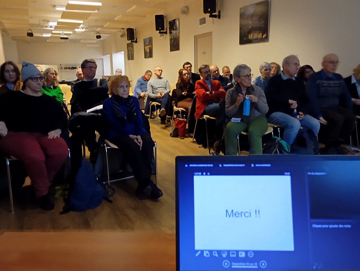 DLabreure's tweet image. Conférence au Collège franco-britannique !