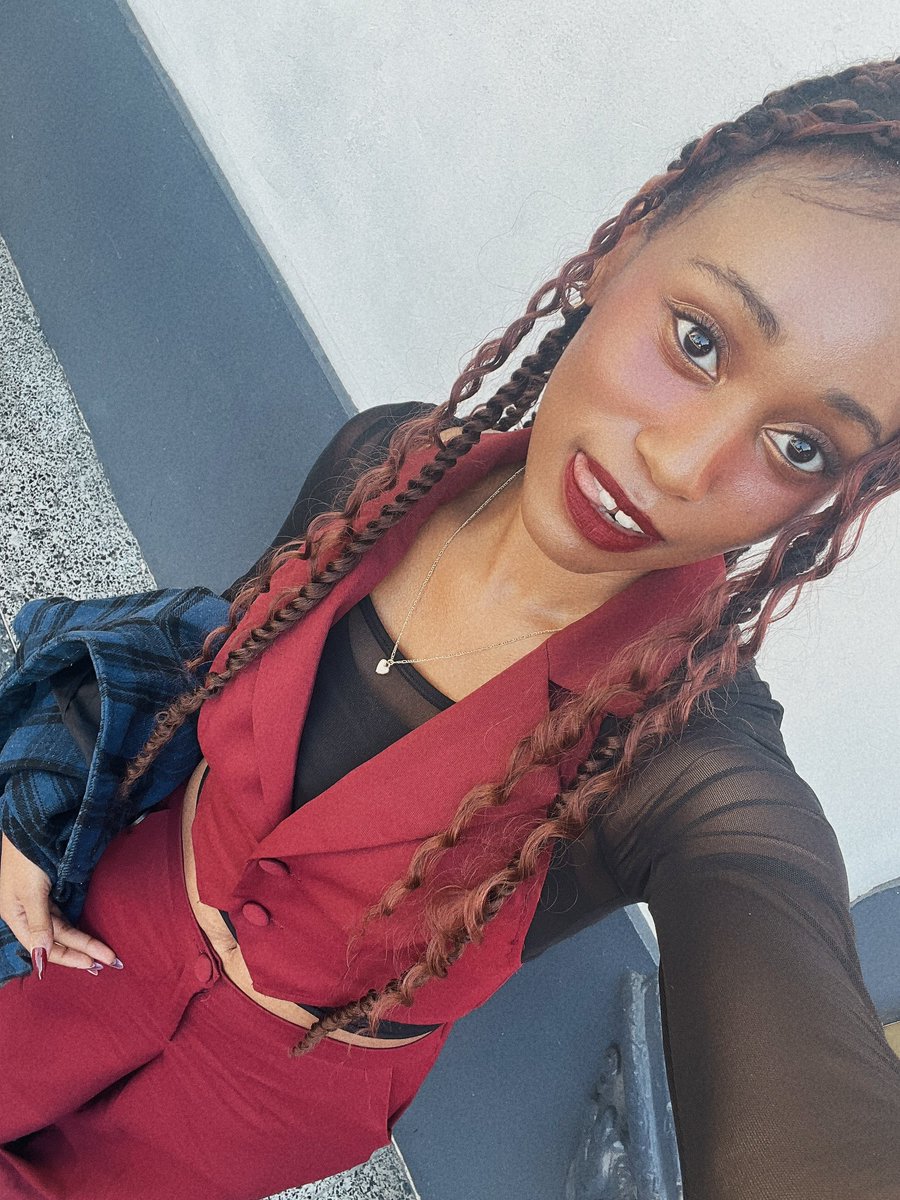 sweet_evieee's tweet photo. https://t.co/mvk6qZDKwS