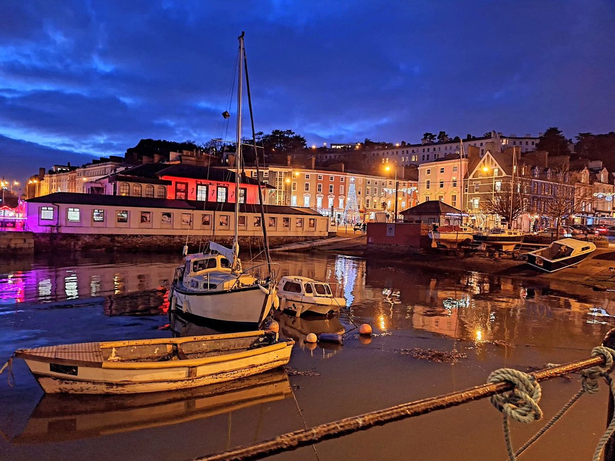 ThisIsIreland3's tweet image. In and around Cobh, stunning 💚 

📍Cobh, East Cork - Ireland ☘️ 

📸 George Blackshields 

#Cobh #Ireland #Cork #Eastcork
