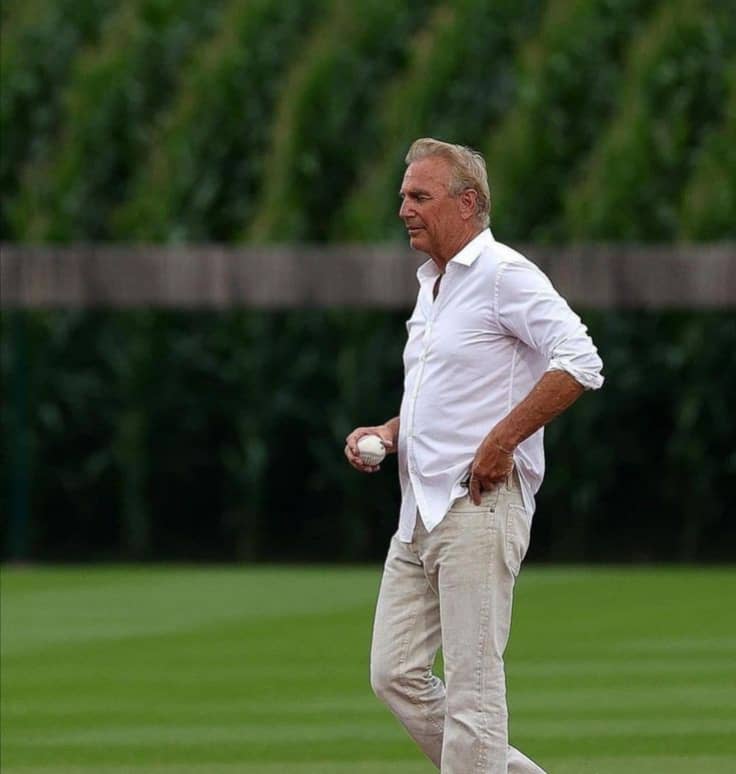 Kevin Michael Costner tweet media