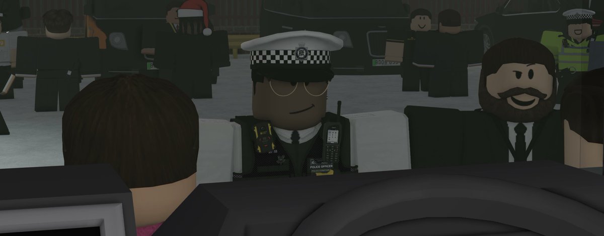 Metropolitan Police ROBLOX tweet media